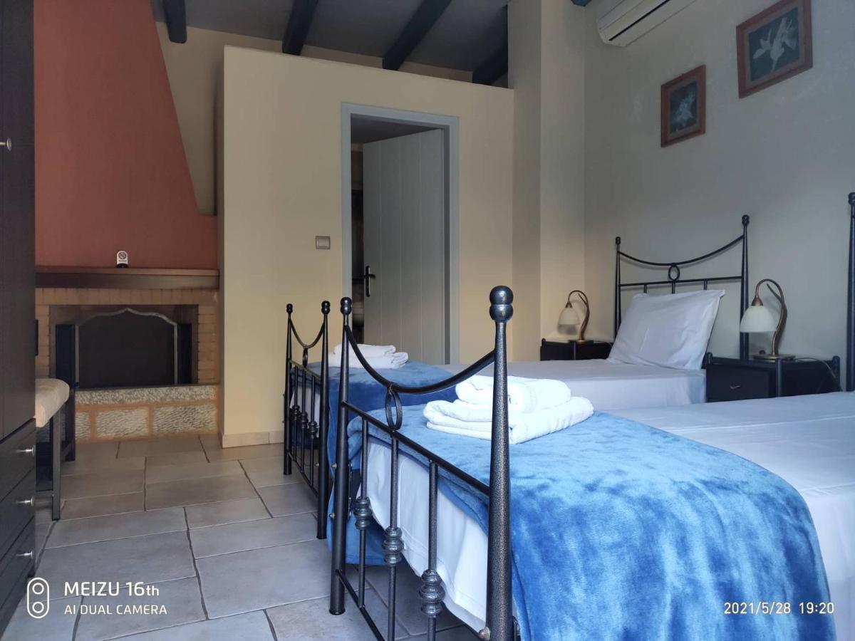 Petrounis Hotel Areopoli Exteriör bild